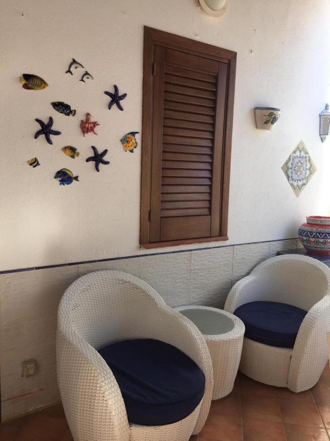 Apartment With Terraces And Private Jacuzzi - San Vito 400M From Beach San Vito Lo Capo Buitenkant foto