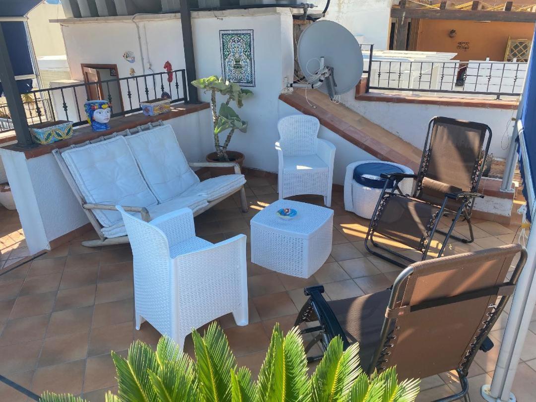 Apartment With Terraces And Private Jacuzzi - San Vito 400M From Beach San Vito Lo Capo Buitenkant foto
